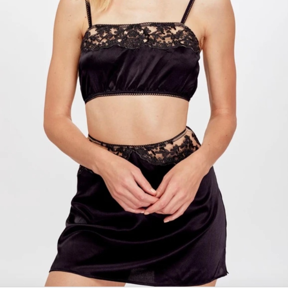 NWT for love & lemons skivvies Haylee vintage slip skirt in black noir and Nude